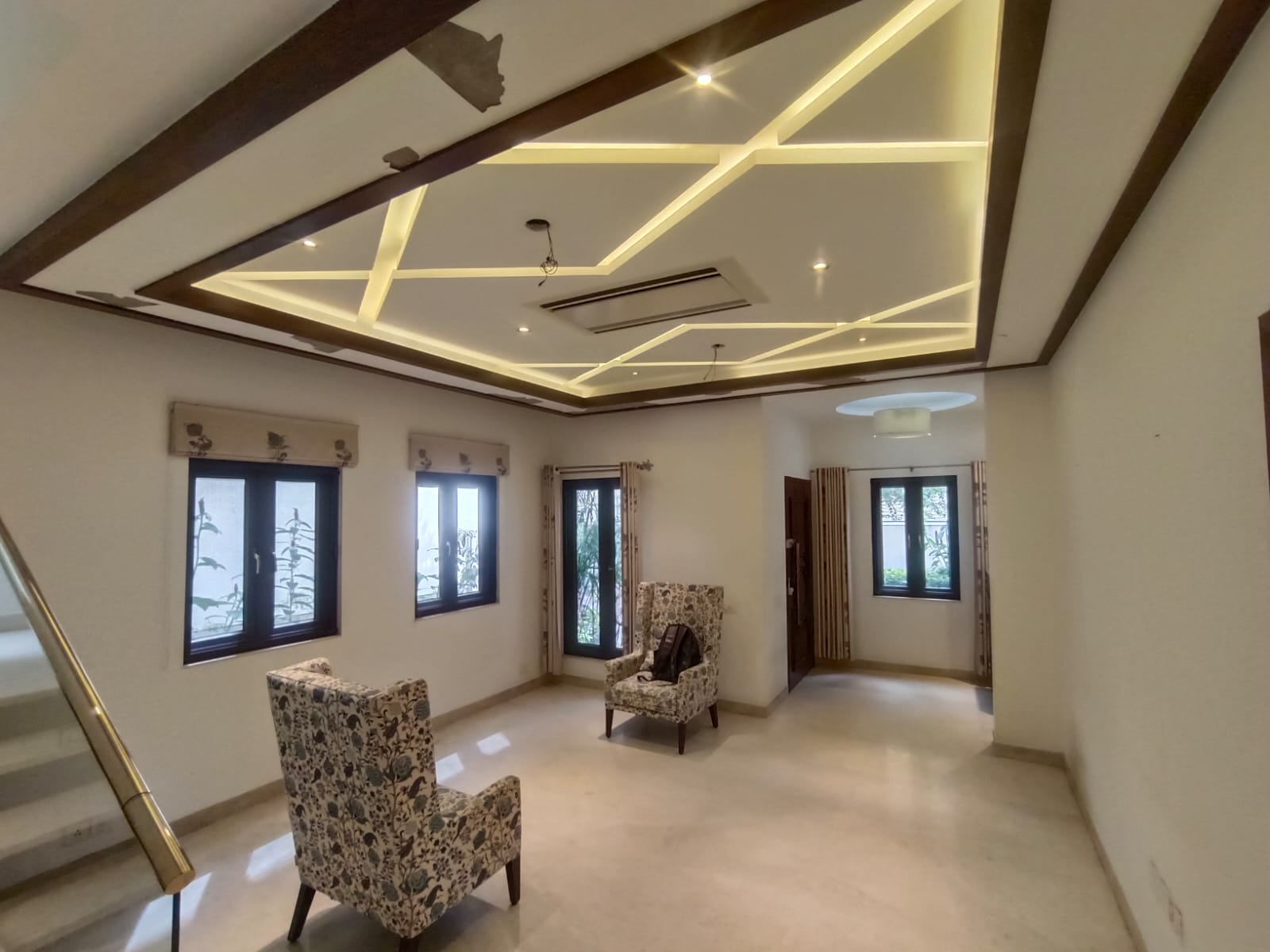 LUXURIOUS 4-BEDROOM VILLA FOR RENT IN THE HEART OF SARJAPUR