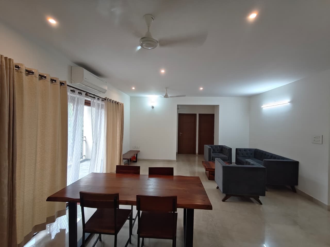 ELEGANT 3 BHK RESIDENCES IN THE PRESTIGIOUS HEART OF DEFENCE COLONY INDIRANAGR